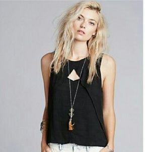 Nwot free people key hole shirt